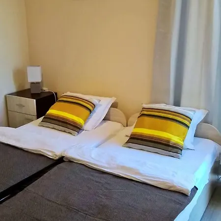 Апартаменты Vip Park - A7 *